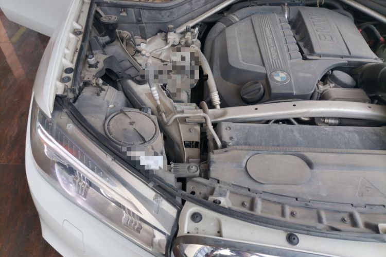 Used BMW X6  Engine Bay Right