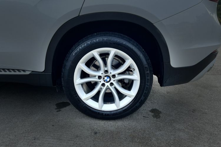 Used BMW X6 2016 xDrive35i Base Model Middle East Exterior 3