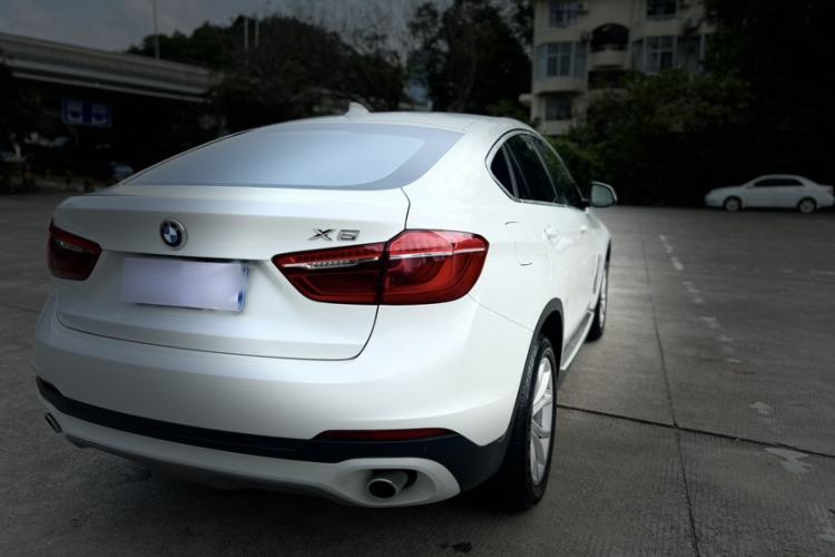 Used BMW X6 2016 xDrive35i Base Model Middle East Exterior 7