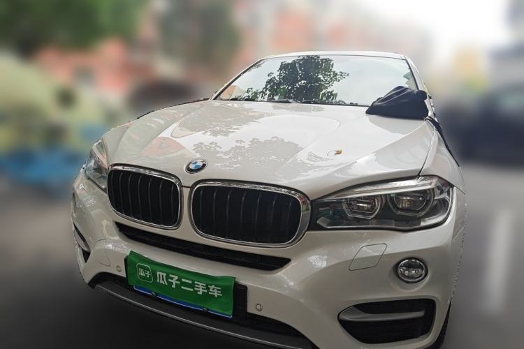 Used BMW X6  Front