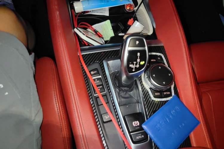 Used BMW X6 2016 xDrive35i Base Model Middle East Gear Lever