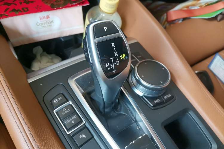 Used BMW X6  Gear Lever