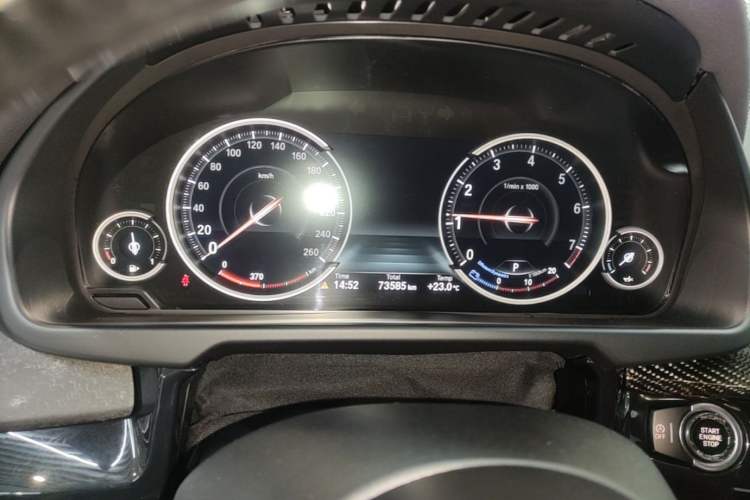 Used BMW X6 2016 xDrive35i Base Model Middle East Instrument Cluster