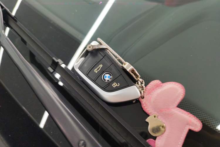 Used BMW X6 2016 xDrive35i Base Model Middle East Interior 1