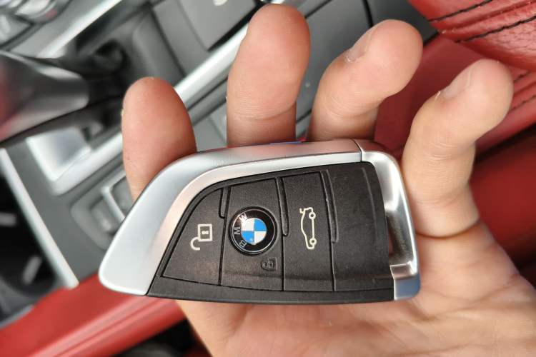 Used BMW X6 2016 xDrive35i Base Model Middle East Interior 1