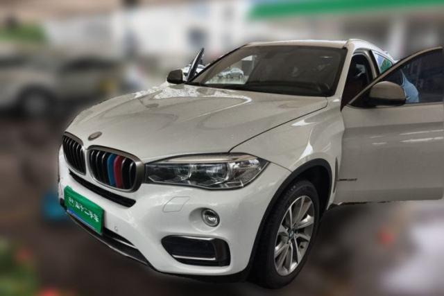 BMW X6 BMW X6 مستعملة