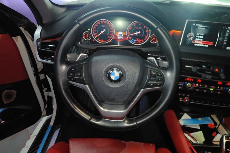 Used BMW X6 2016 xDrive35i Base Model Middle East Steering Wheel