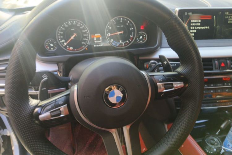 Used BMW X6  Steering Wheel