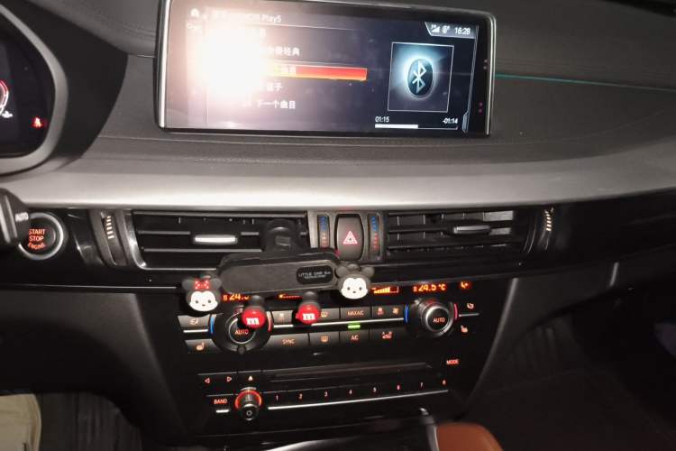 Used BMW X6 2017 xDrive35i Leading Model Audio And AC Panel