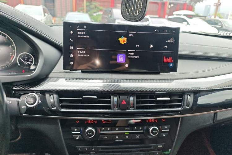 Used BMW X6 2017 xDrive35i Leading Model Audio And AC Panel