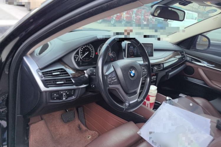 Used BMW X6 2017 xDrive28i Center Console