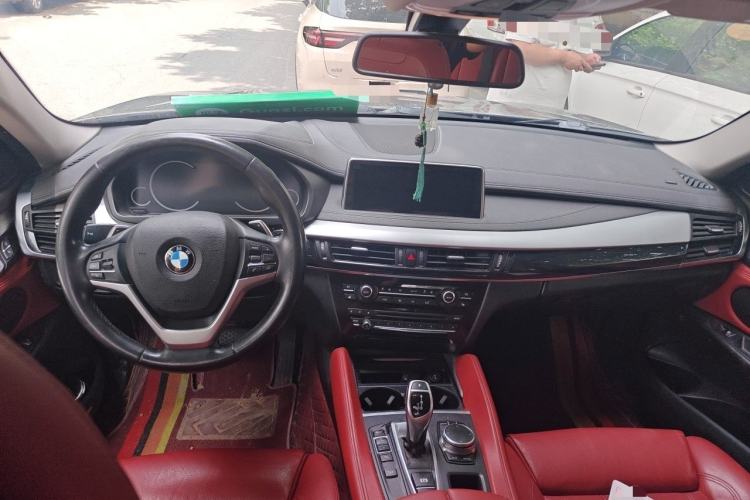 Used BMW X6 2017 xDrive35i Leading Model Center Console