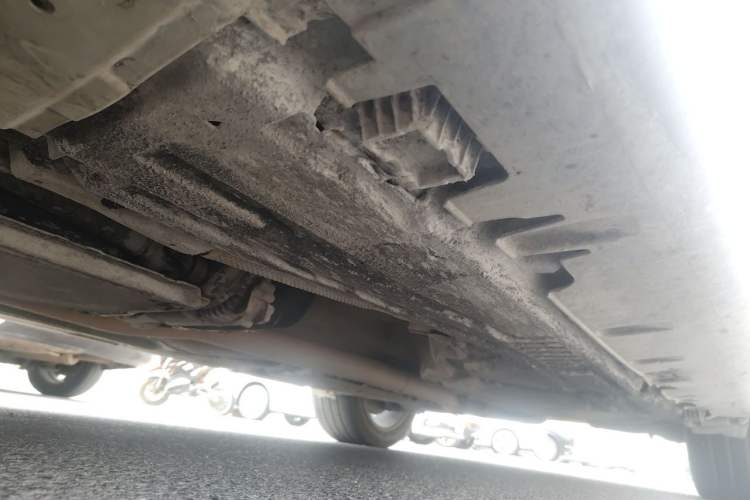Used BMW X6 2017 xDrive35i M Sport Middle East Chassis Front Left