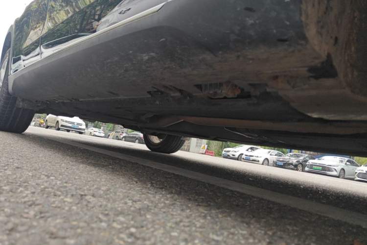 Used BMW X6  Chassis Front Right