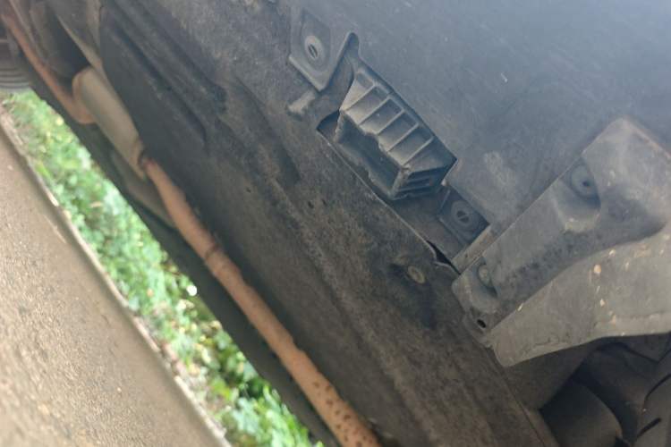 Used BMW X6 2017 xDrive28i Chassis Rear Left