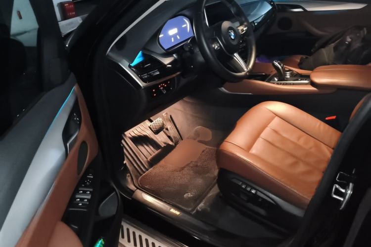 Used BMW X6 2017 xDrive35i Leading Model Driver Seat
