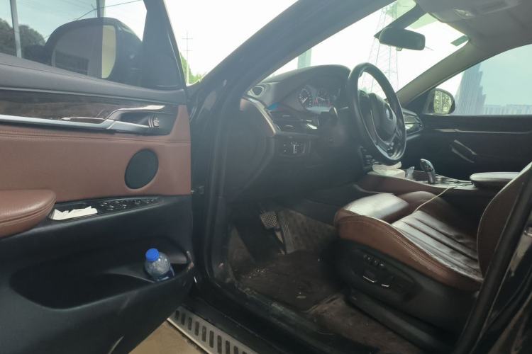 Used BMW X6 2017 xDrive28i Driver Seat