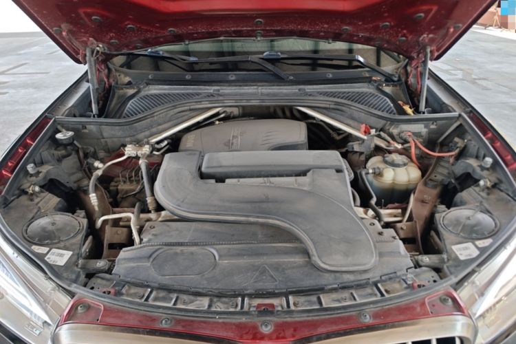 Used BMW X6 2017 xDrive28i Engine Bay