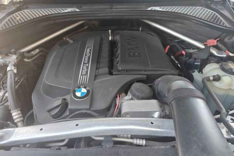 Used BMW X6 2017 xDrive35i M Sport Edition Engine Bay