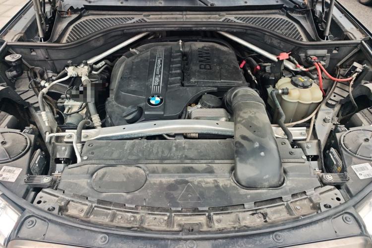 Used BMW X6 2017 xDrive35i Leading Model Engine Bay
