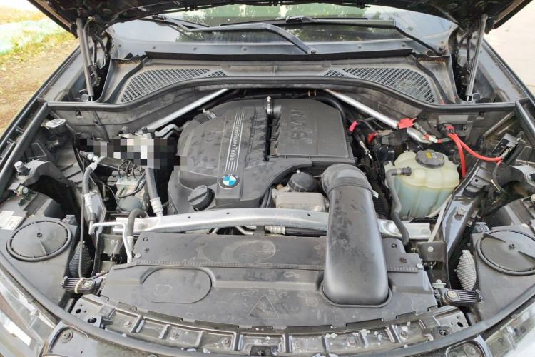 Used BMW X6 2017 xDrive35i Leading Model Engine Bay