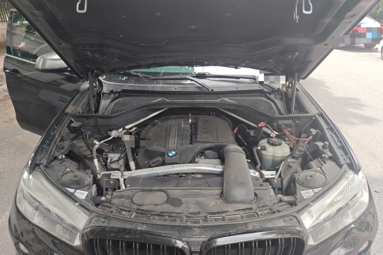 Used BMW X6 2017 xDrive35i Leading Model Engine Bay