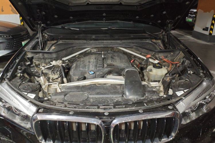 Used BMW X6 2017 xDrive35i Leading Model Engine Bay