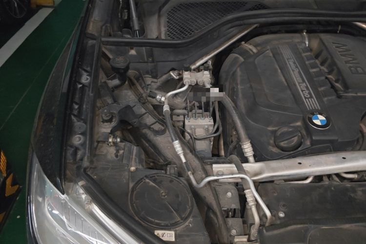 Used BMW X6 2017 xDrive35i Leading Model Engine Bay Right