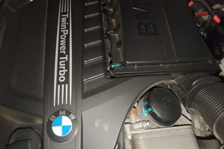 Used BMW X6 2017 xDrive35i Leading Model Engine Bay Right