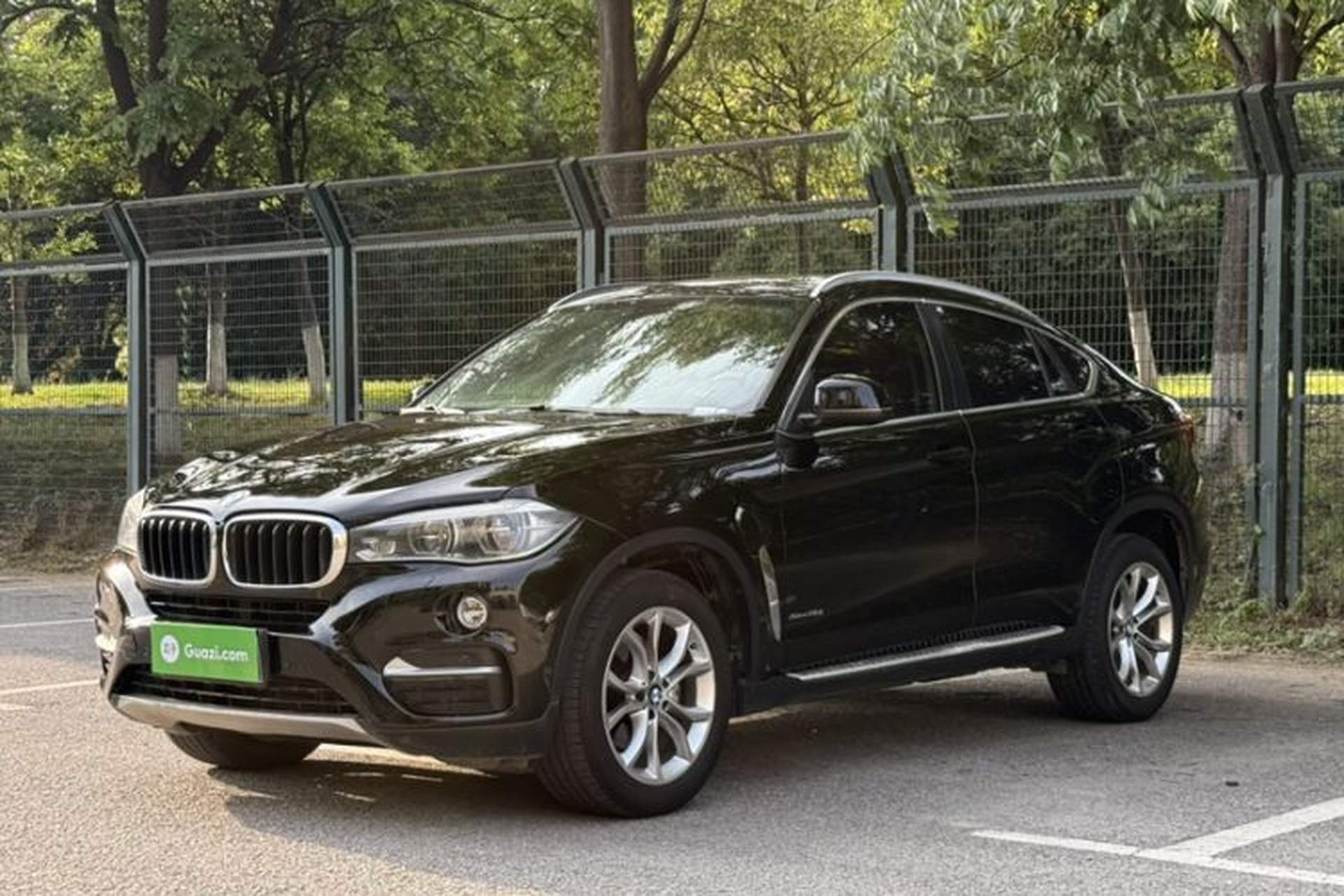 Used BMW X6 2017 xDrive35i Luxury Edition Exterior 3