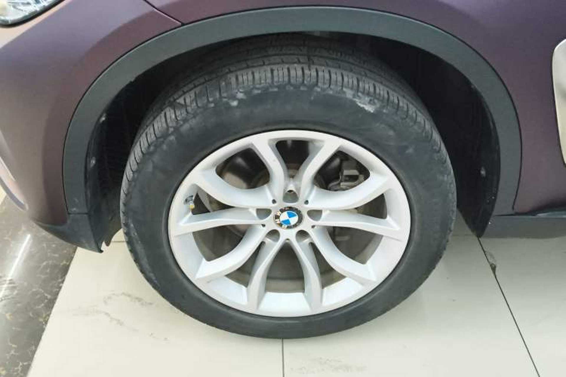Used BMW X6 2017 xDrive28i Exterior 4