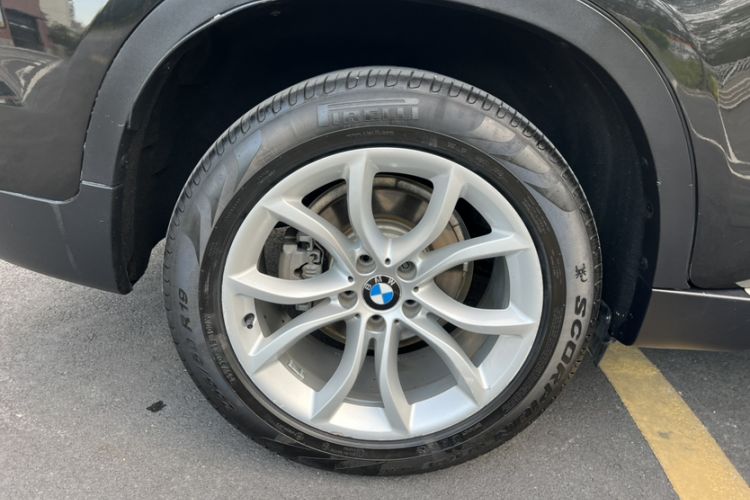 Used BMW X6 2017 xDrive28i Exterior 5