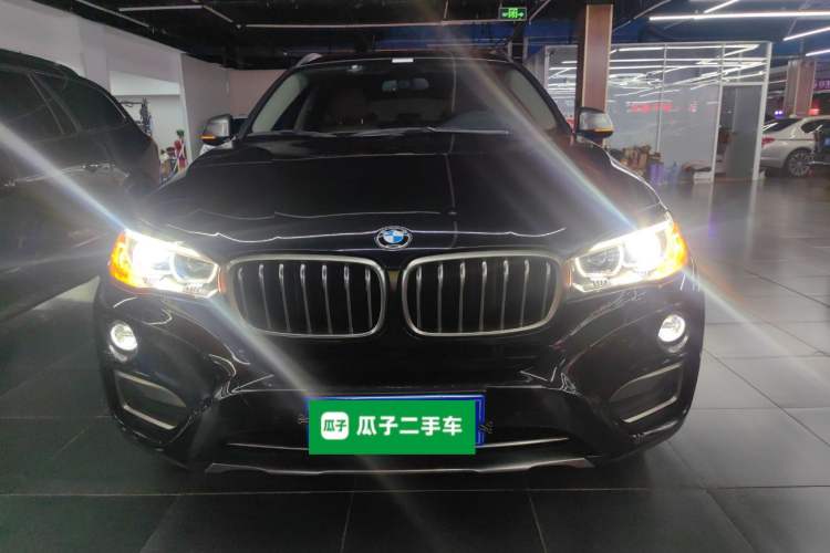 Used BMW X6 2017 xDrive28i Front