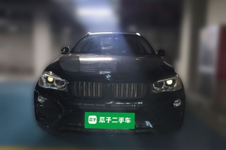 Used BMW X6 2017 xDrive28i Front