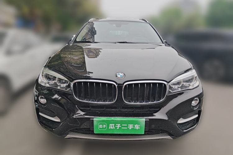 Used BMW X6  Front