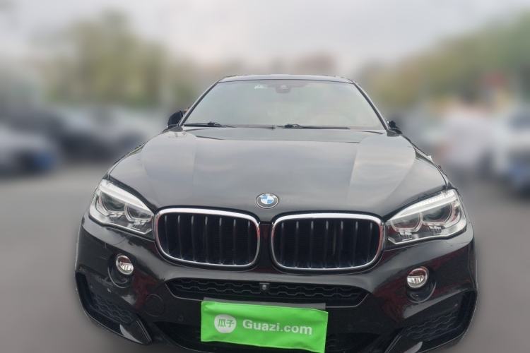 Used BMW X6  Front