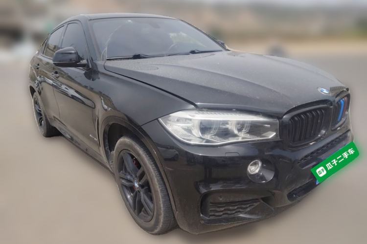 Used BMW X6 2017 xDrive35i M Sport Middle East Front Right 45 Deg
