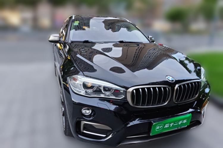 Used BMW X6 2017 xDrive28i Front Right 45 Deg