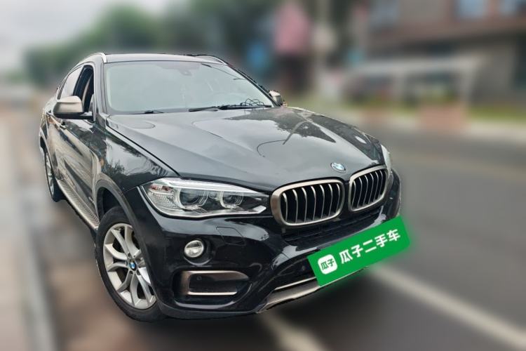 Used BMW X6 2017 xDrive35i Leading Model Front Right 45 Deg