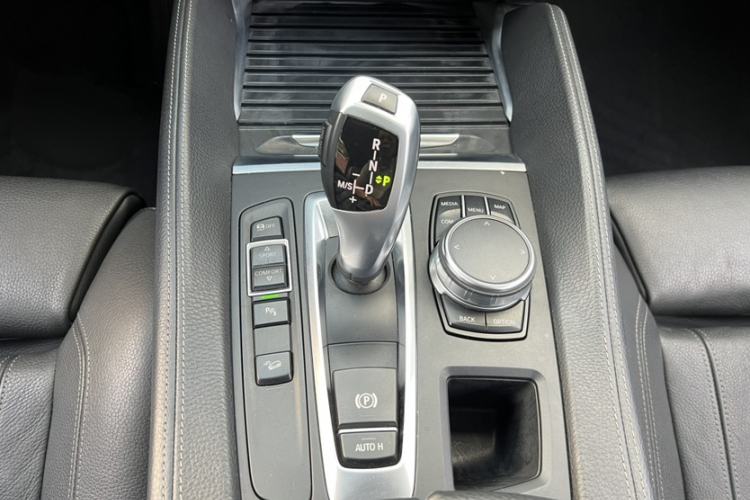 Used BMW X6 2017 xDrive28i Gear Lever