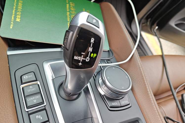 Used BMW X6 2017 xDrive28i Gear Lever