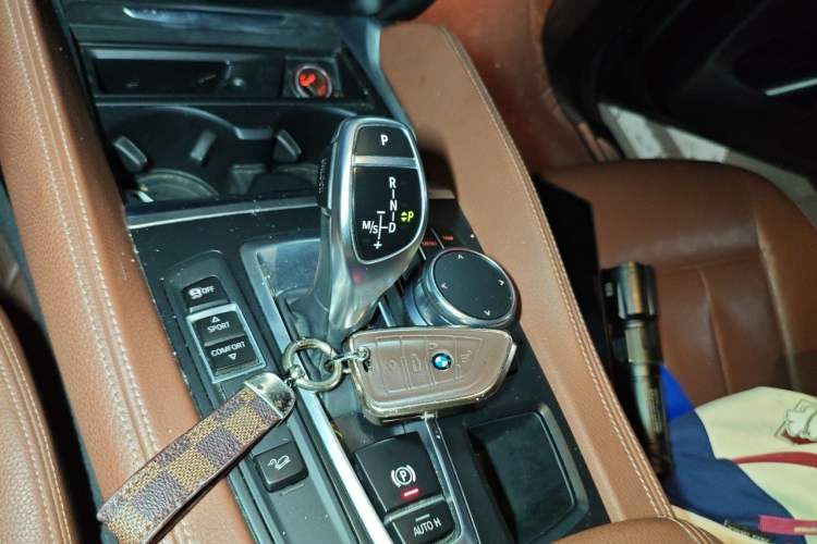Used BMW X6 2017 xDrive35i Leading Model Gear Lever