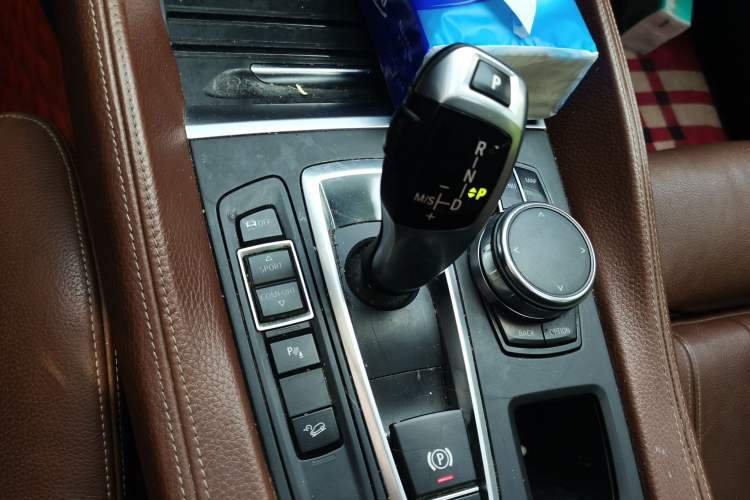 Used BMW X6 2017 xDrive28i Gear Lever