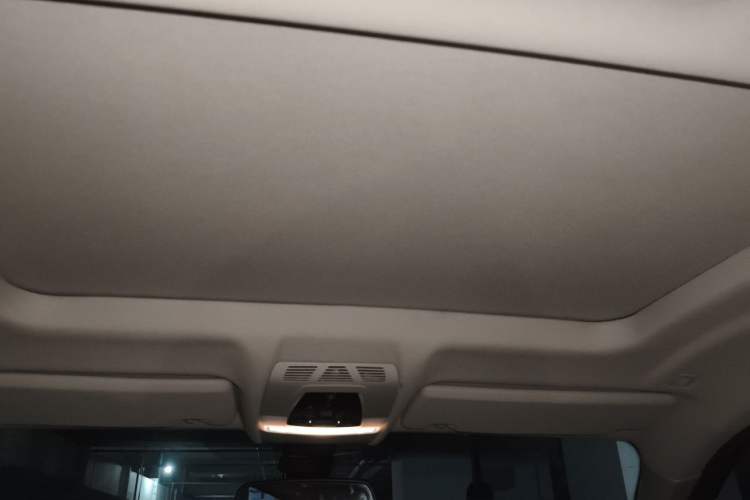 Used BMW X6 2017 xDrive35i Leading Model Headliner