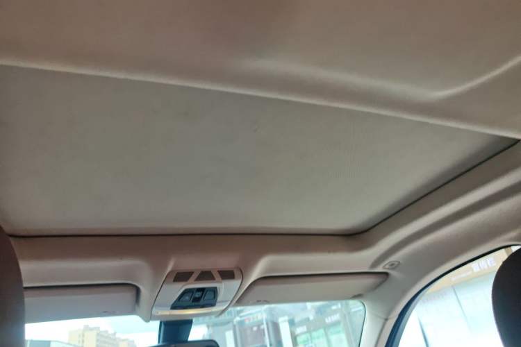 Used BMW X6 2017 xDrive35i Leading Model Headliner