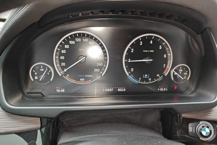 Used BMW X6  Instrument Cluster