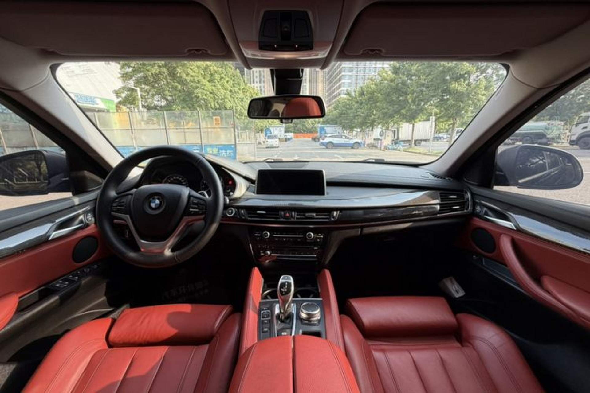 Used BMW X6 2017 xDrive35i Luxury Edition Interior 1
