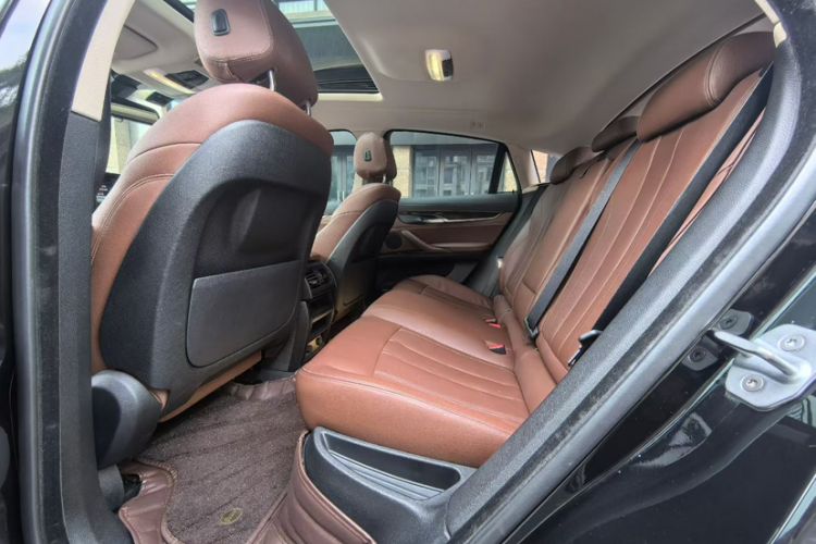 Used BMW X6 2017 xDrive28i Interior 2