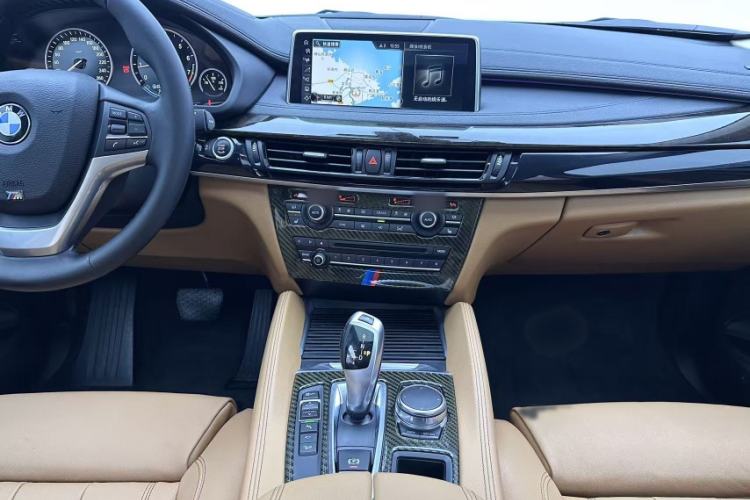 Used BMW X6 2017 xDrive28i Interior 2