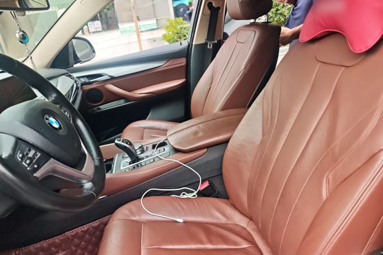 Used BMW X6 2017 xDrive35i Leading Model Left Front Seat
